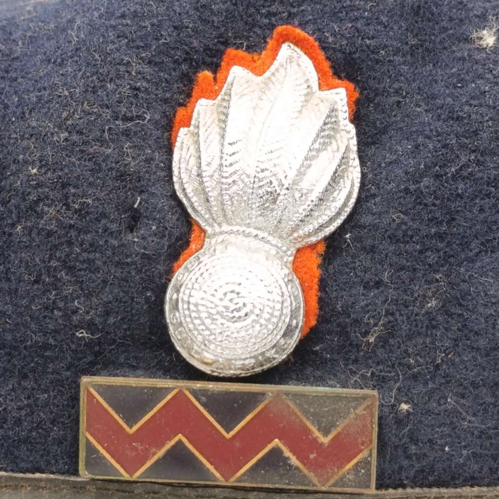 SADF Artillery beret with balkie and badge - size 52