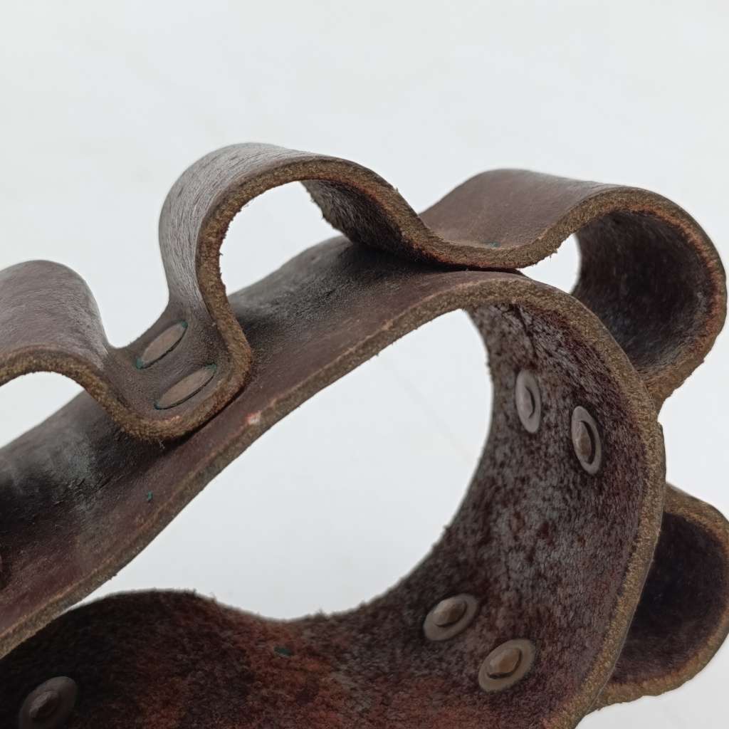 Old Leather military 12 round shotgun ammo belt  104cm long