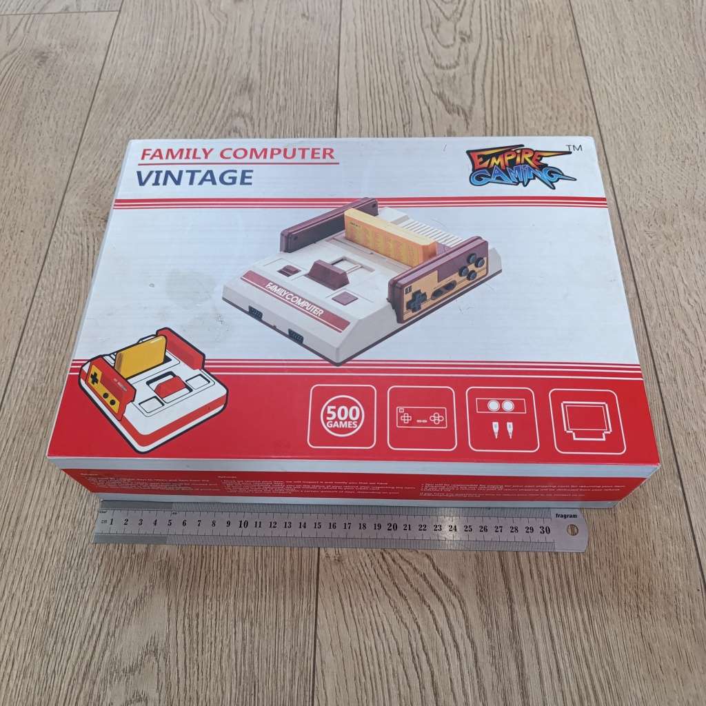 Family Computer Vintage TV Games console with game