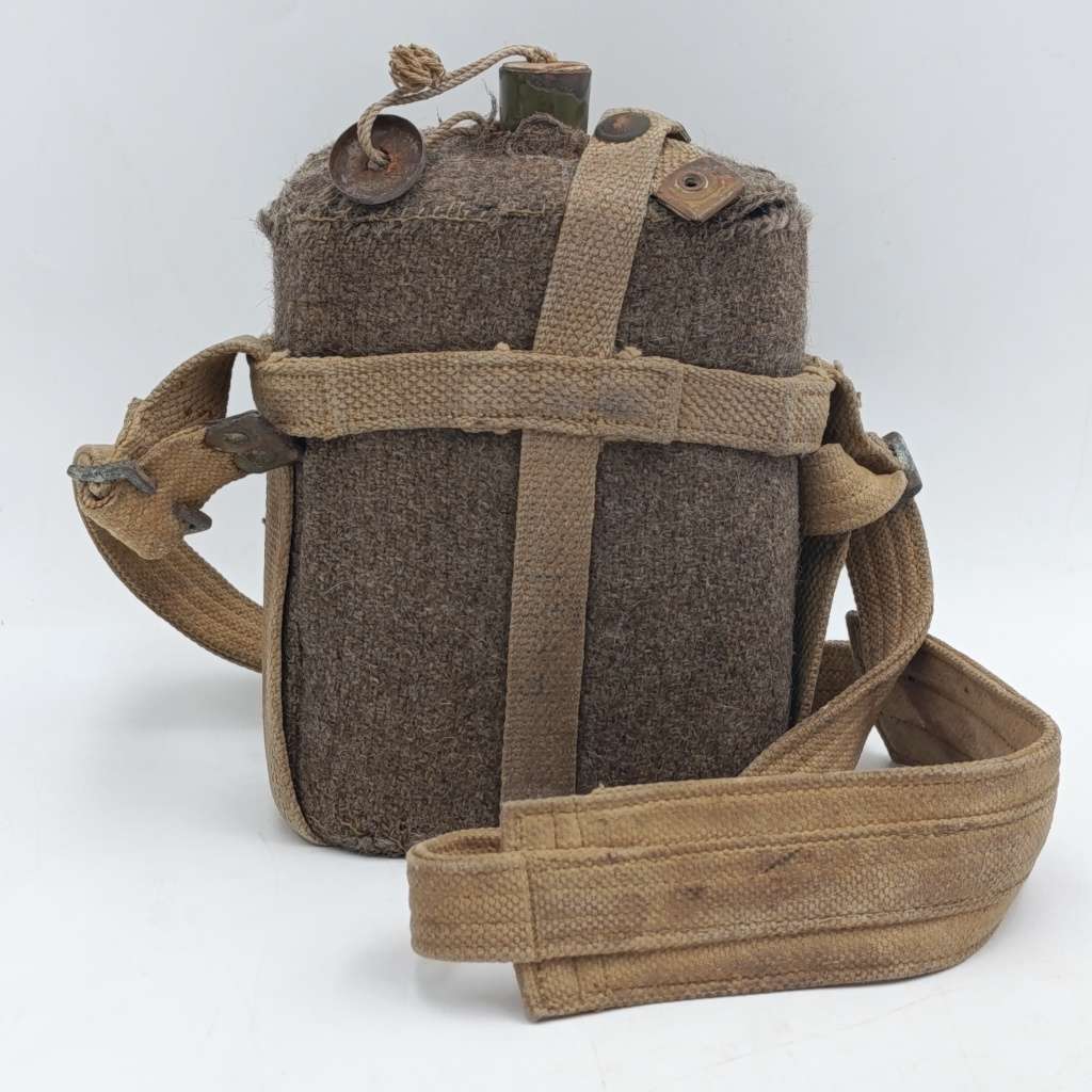SA Union Defence Force water bottle with felt cover and straps