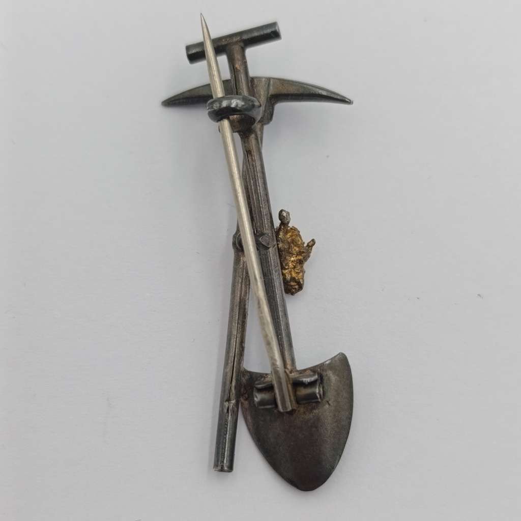 Antique Gold diggers pick and shovel brooch with 9kt gold nugget in original box