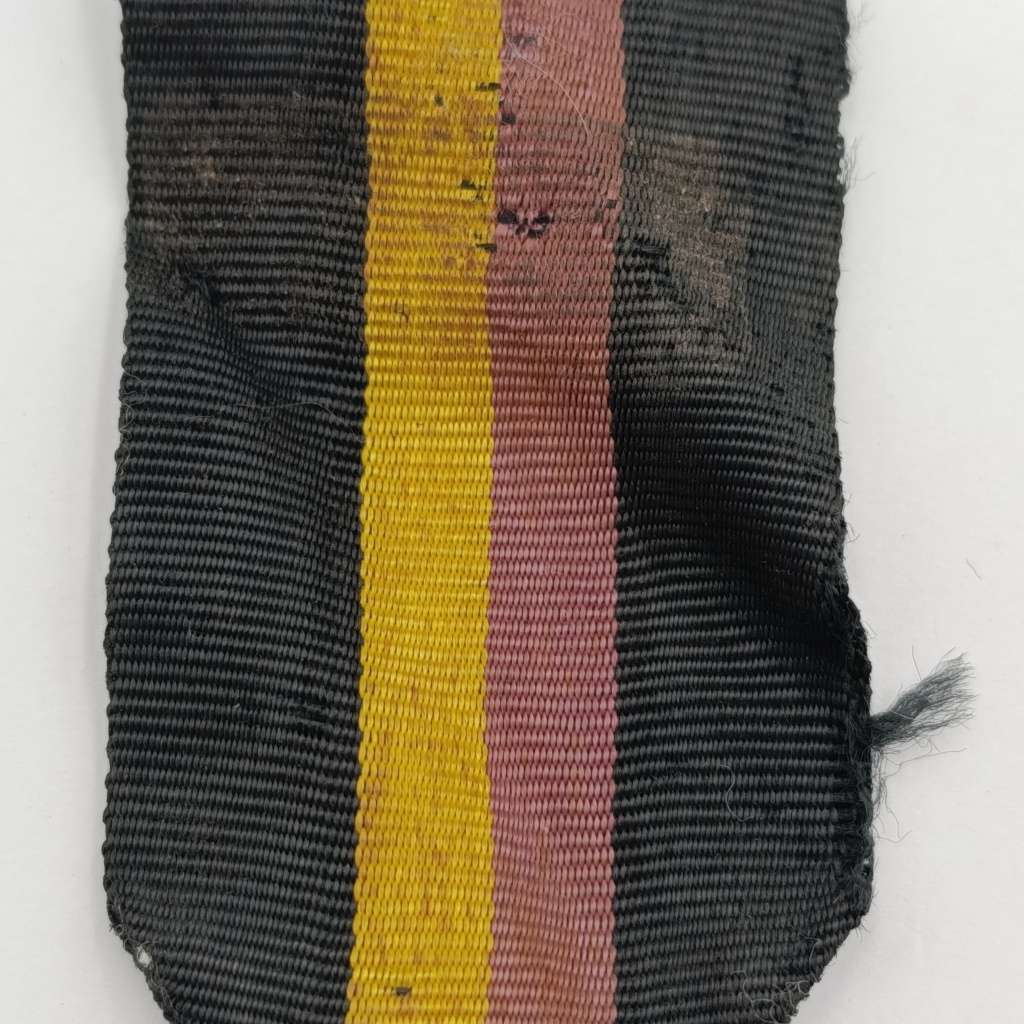 WW2 Italian fascist 2nd division medal