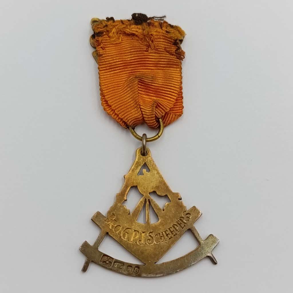Founder Secretary medal of Bro GPJ Scheepers - Masonic Drommedaris lodge sterling silver medal