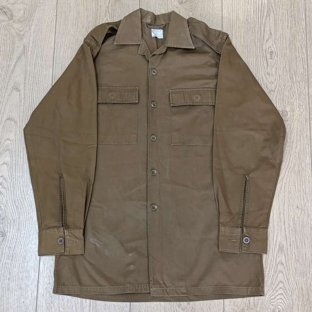 SADF Nutria long sleeve shirt - size medium