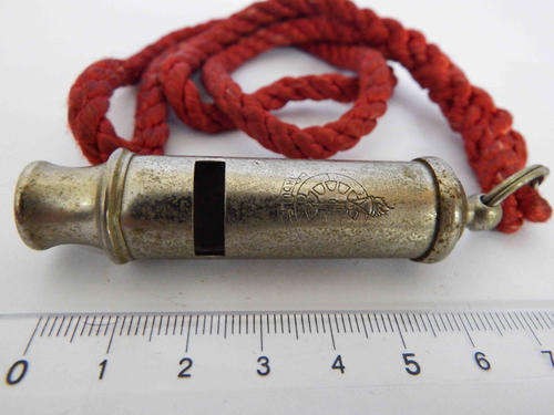 Voortrekker whistle ' Hou koers ' with red lanyard -  as per photo