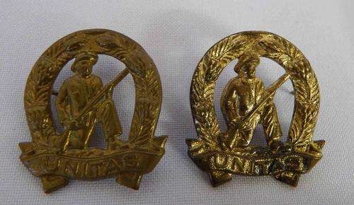 UNITAS - Pair of  Commando hand Collar badge - as per photo