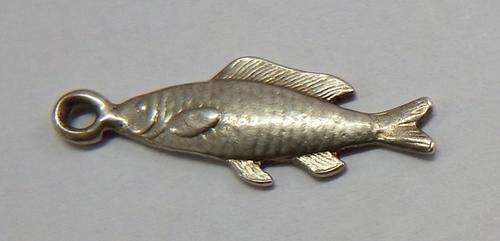 Silver fish charm - 1.3g - as per photo