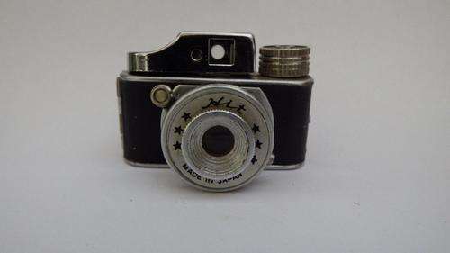 Vintage Hit (Made in Japan) spy camera in leather case 4cm high 6cm wide 1.5cm thick - as per photo