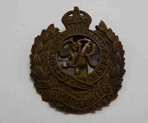 British Royal Engineering Corps cap badge - kings crown as per photo