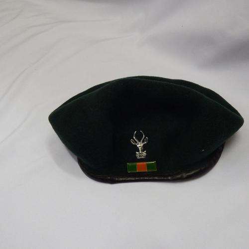 Infantry beret with commando balkie
