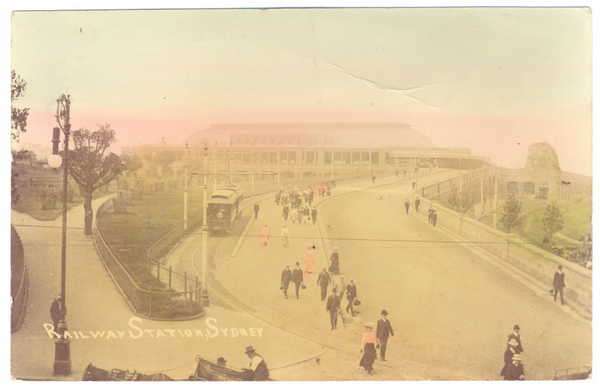 Post Card - Railway Station, Sydney - Used but not posted