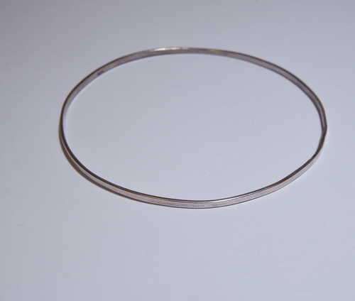 Silver bangle - 3.3 g
