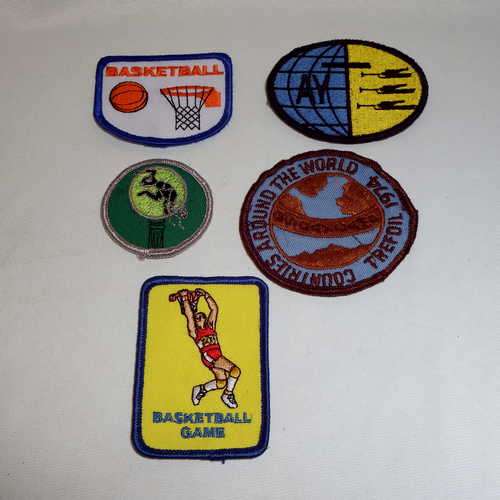 Lot of 5 cloth badges - @ CRAZY R1 start