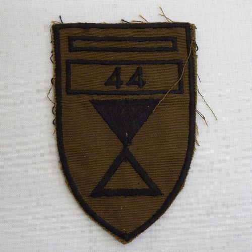 44 Para HQ company flash