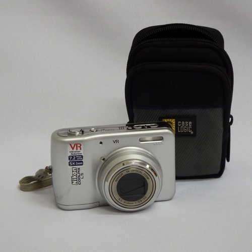 Nikon Coolpix L5 5 x optical zoom 6.3-31.4mm 1:2.9-5.0 7.2 Megapixel camera in bag-as new