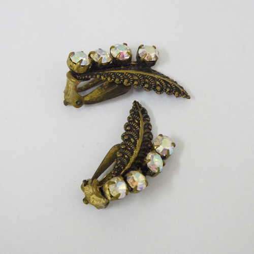 Vintage clip on earrings - Lovely item - @ CRAZY R1 start