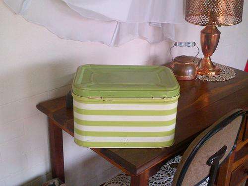 Rare Find" GOODHOPE WARE" Bread tin  -Green & White