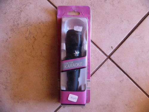 Karaoke microphone