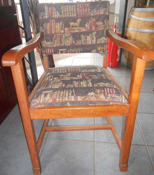 Arm chair