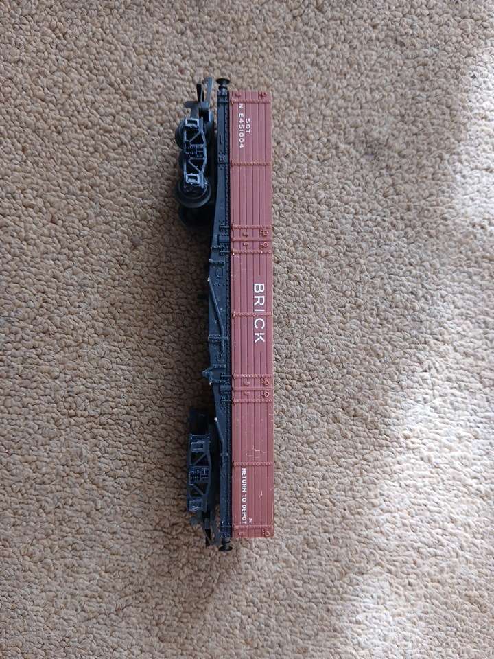 TRIANG items for model railroad