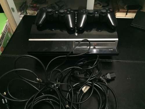 1TB PS3 + 34 Games + PlayStation bag