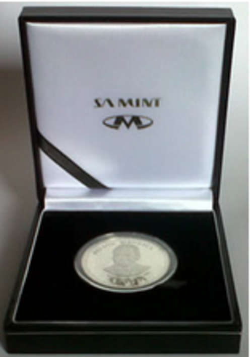 Mandela Millenium Icon 2000 1oz Coin in Mint Box