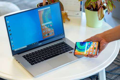 Huawei matebook d15 laptop & Mouse (Great Condition )