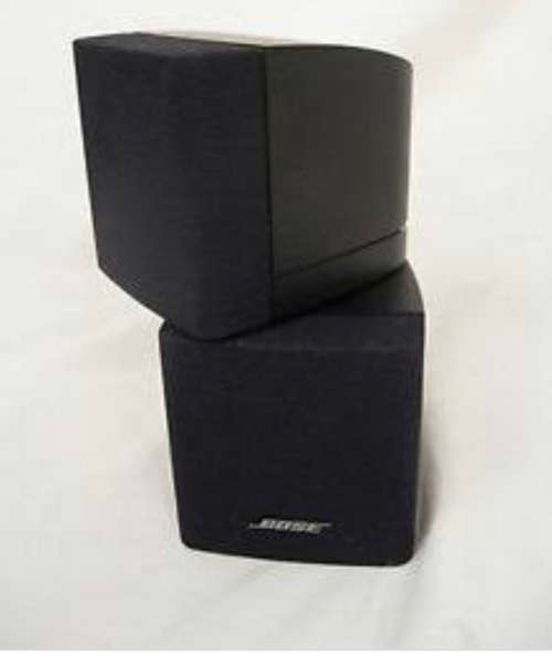 BOSE DOUBLE CUBE SPEAKER (2x black 3xWhite)