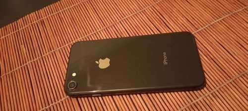 iPhone 8 - Space grey - 64GB