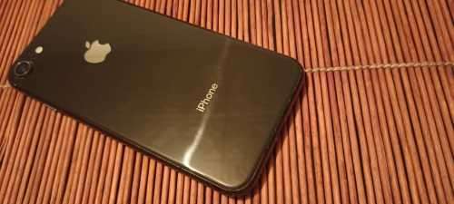 iPhone 8 - Space grey - 64GB