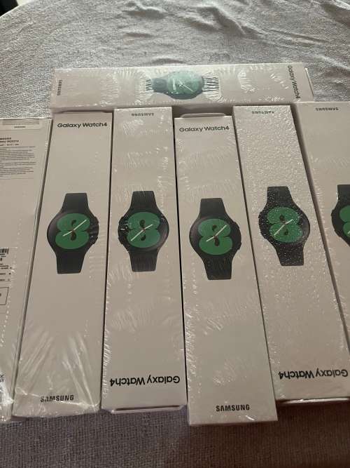 Samsung watch 4 40mm Brand New
