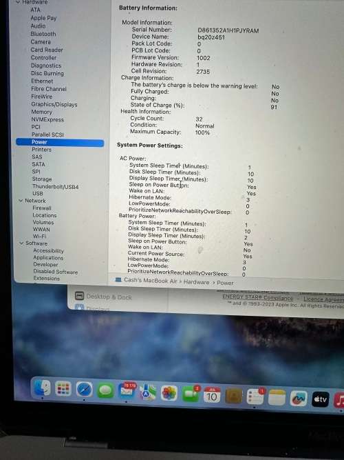 Apple MacBook Air 13` 2020 M1 (battery count 32)