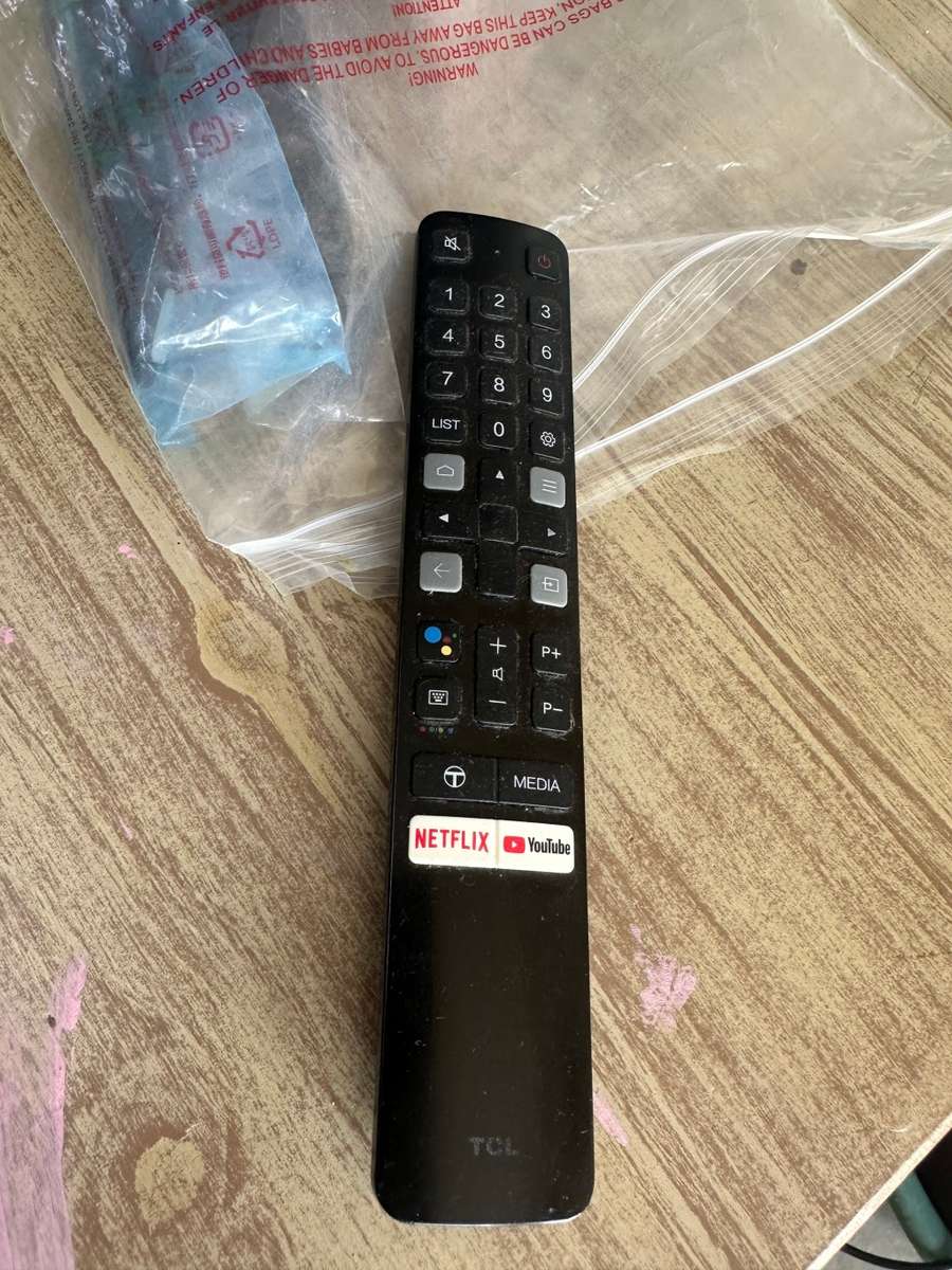 TCL P615K 4K Smart Android TV (Broken/read description)