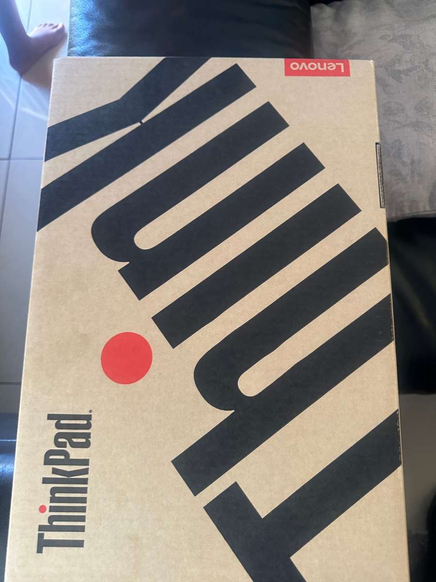 (Brand New)Lenovo Thinkpad T14 14 Laptop  i5, 16GB RAM, 512GB SSD, Win 11  (brand new sealed)
