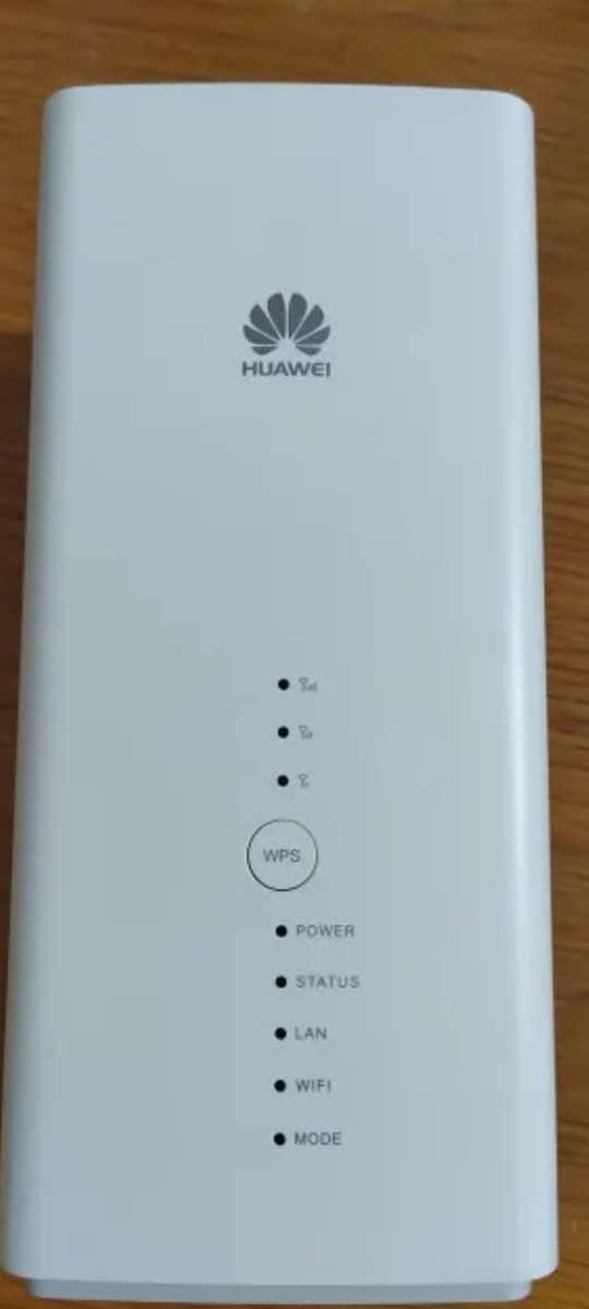 Huawei B618 4G LTE Router - Takes SIM Card 64 Devices