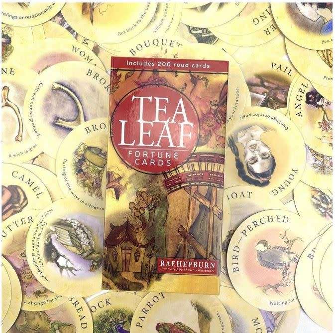 TEA LEAF FORTUNE ORACLE 200 ROUND CARDS DECK