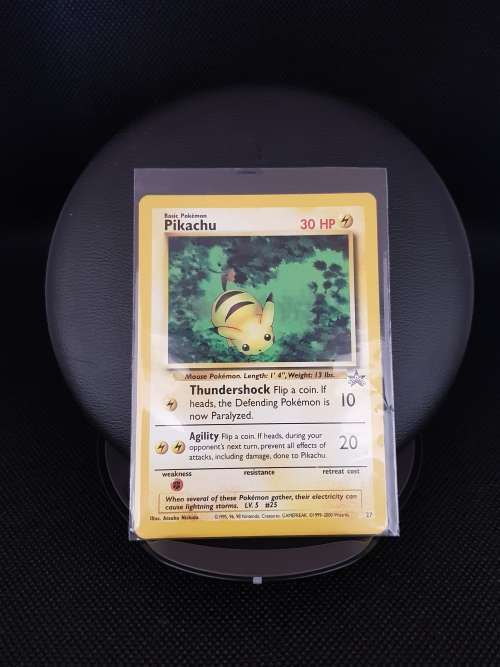 Pokemon TCG - Pikachu NM/M (Black Star Promo)