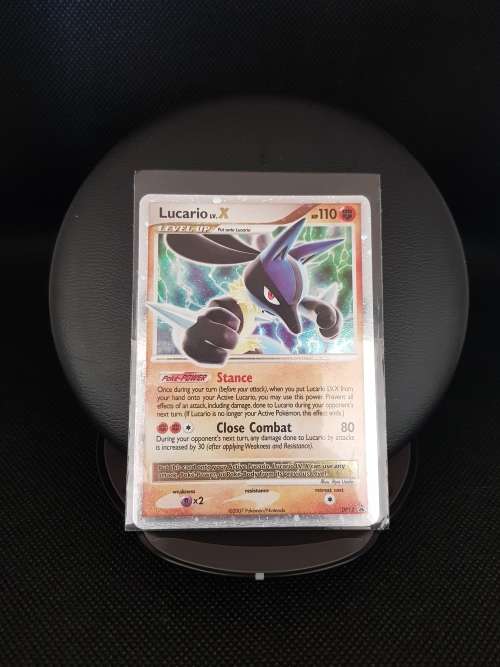 Pokemon TCG - Lucario Holo NM/M (Black Star Promo)