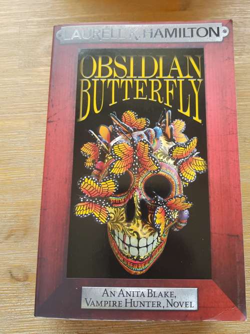 Obsidian Butterfly - An Anita Blake, Vampire Hunter, Novel - Laurell K. Hamilton