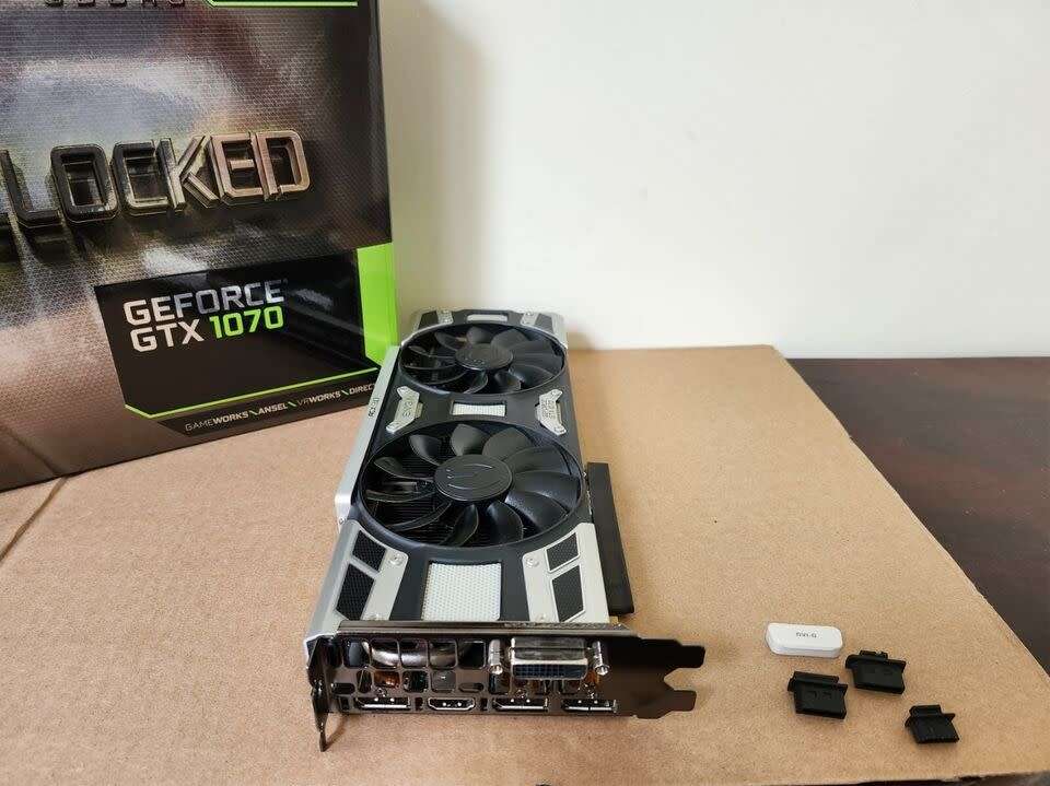 EVGA GTX 1070 8GB SUPERCLOCKED ** Gaming Graphics Card ** Excellent Condition ** Never Mined
