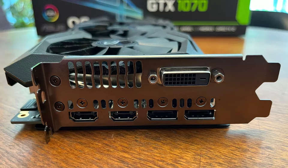 Asus GTX 1070 8GB ROG STRIX ** Gaming Graphics Card ** Excellent Condition ** Never Mined