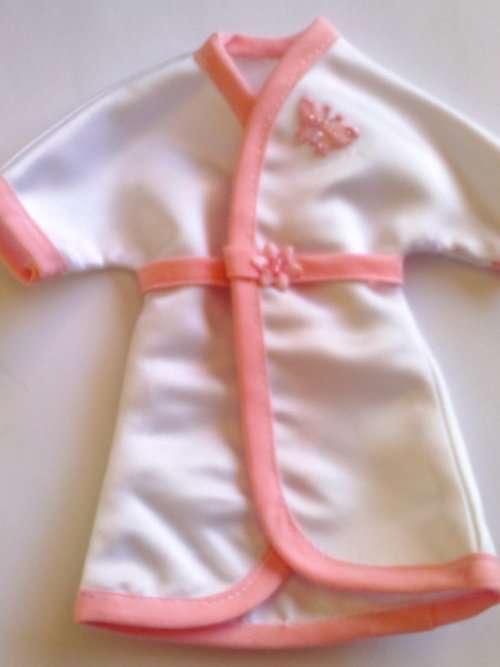 Barbie summer nightie and panties with dressing gown. (H)