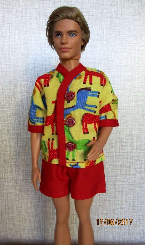 Ken - Barbie - summer pyjamas in yellow crazy horse print.