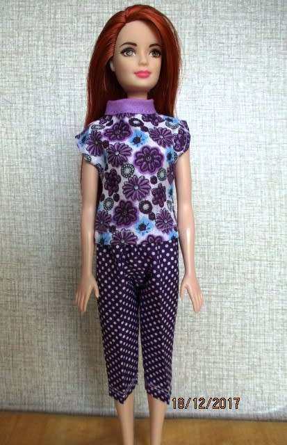 Barbie purple spot 3/4 pants and purple print top.