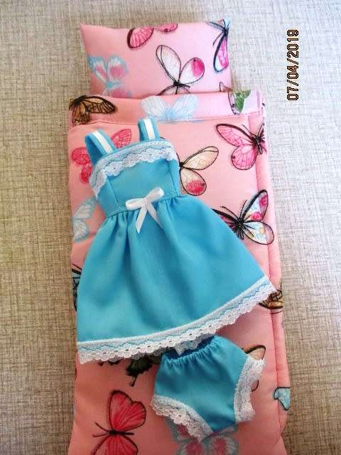 Barbie doll's sleeping bag and nightie set - pink butterfly + turquoise nightie