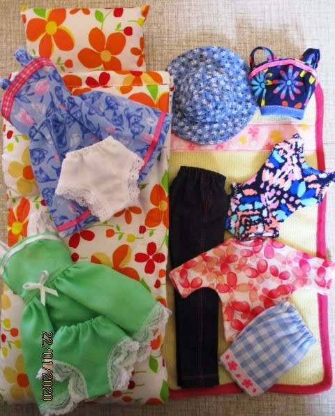 Barbie doll's SUMMER HOLIDAY SET No. 6