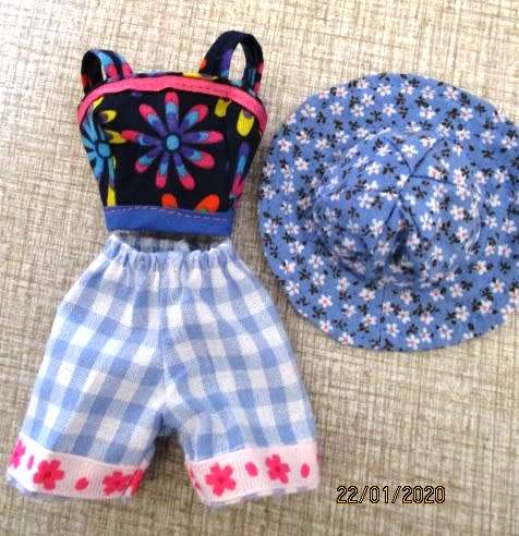 Barbie doll's SUMMER HOLIDAY SET No. 6