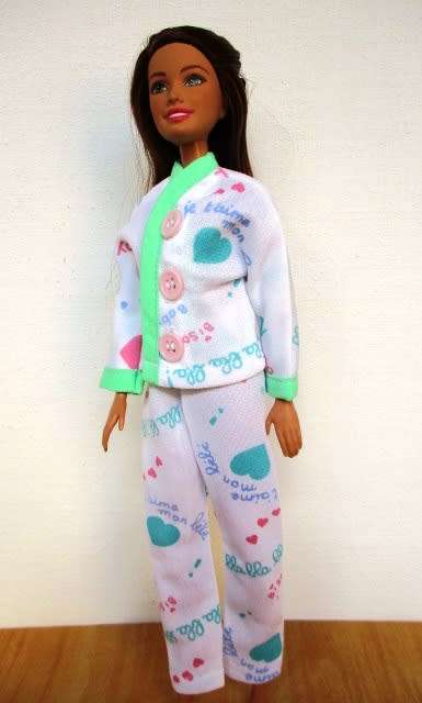 Barbie doll`s pyjamas - brushed nylon green trim