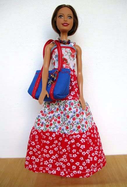 Barbie doll`s long dress + bag and necklace - red/blue