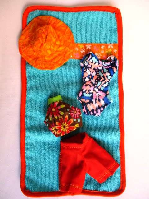 Barbie doll`s Summer Holiday set No 12 - 5 outfits + sleeping bag